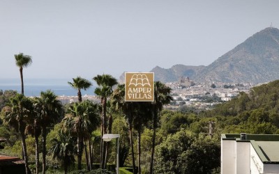 Spacious villa with guest apartment within short distance of the center of Altea la Vella.